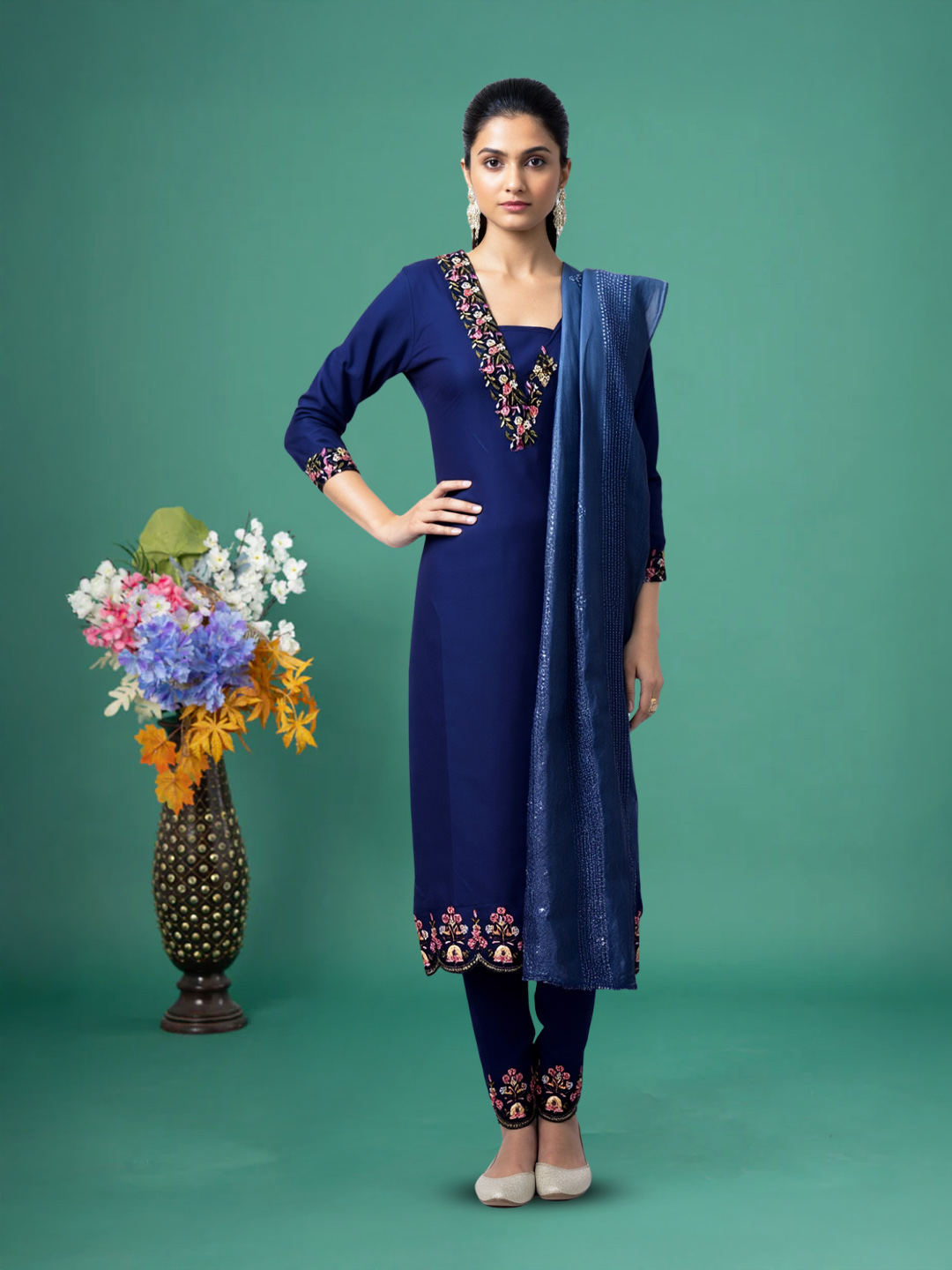 Elegant Embroidered V-Neck  Salwar Suit Set
