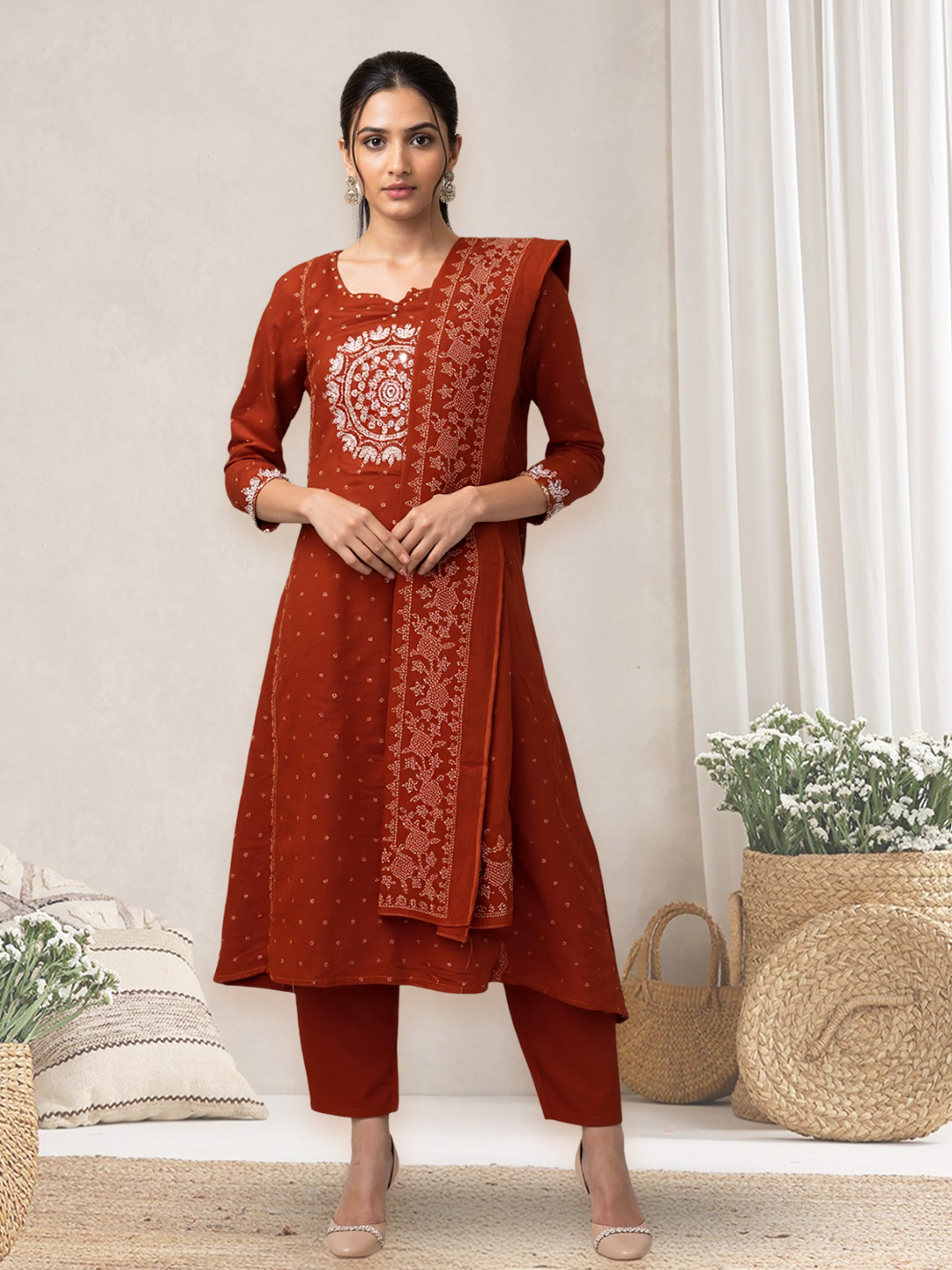 Embroidered Ethnic Straight Salwar Suit Set