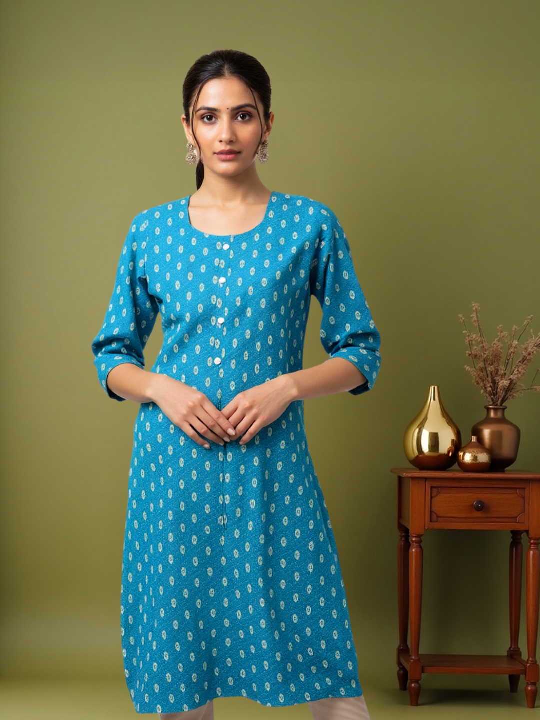 Vibrant Printed Round Neckline Kurta