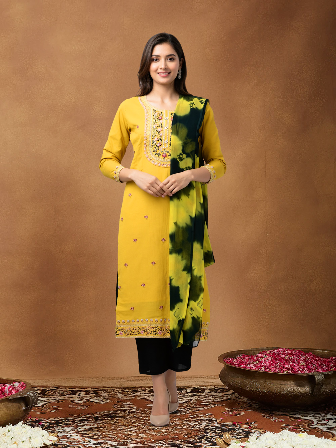 Intricate Floral Embroidered Kurta with Pant & Dupatta Set