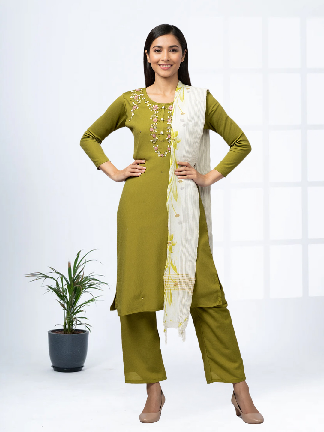 Ethnic Floral  Aari Embroidered Salwar Suit Set
