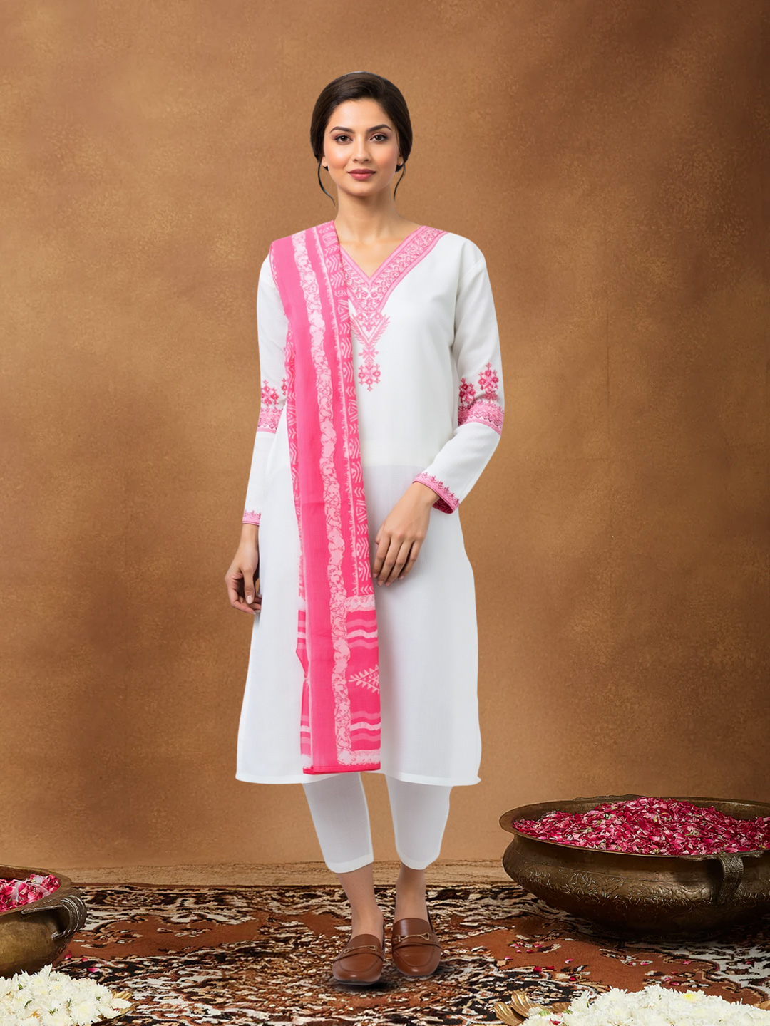 Embroidery  V-Neck Ethnic  Salwar Suit Set