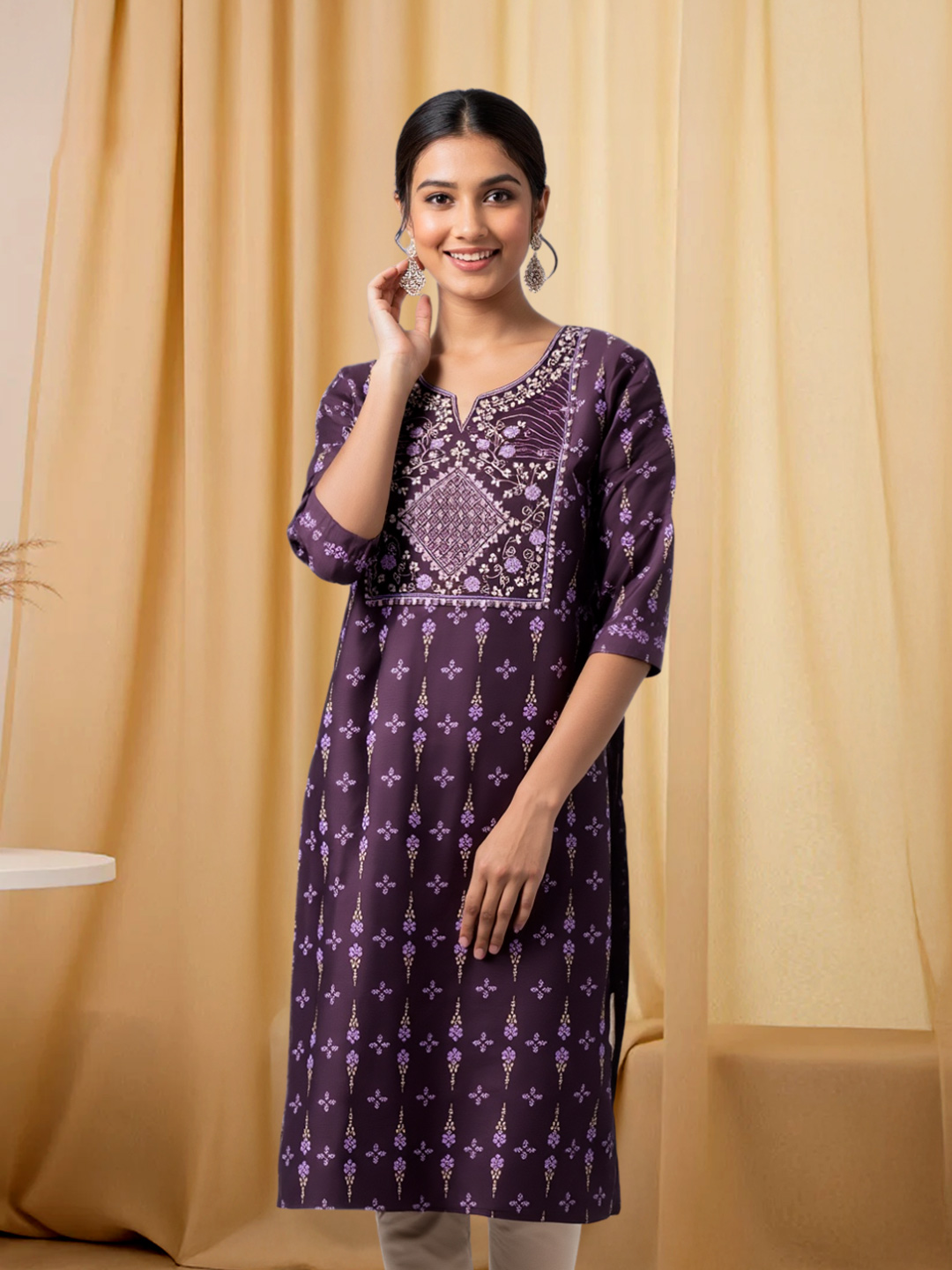 Graceful Embroidered  Notched Neck Straight-Cut Kurta