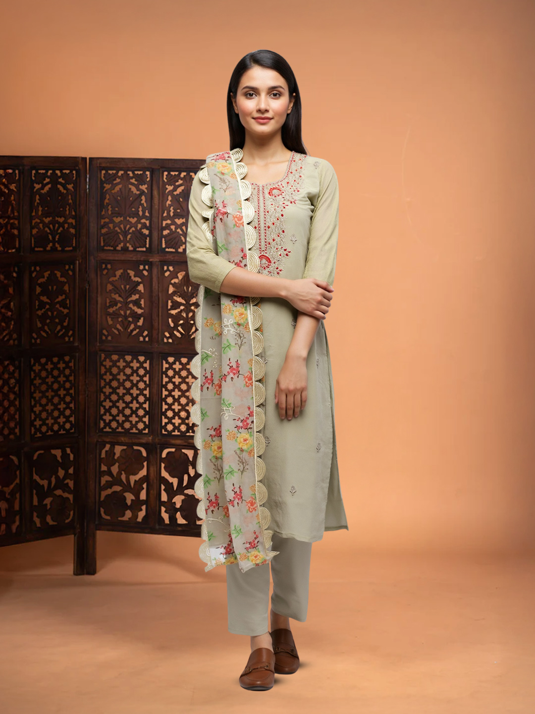 Embroidery Kurta with Pant & Floral Scalloped Border Dupatta Set
