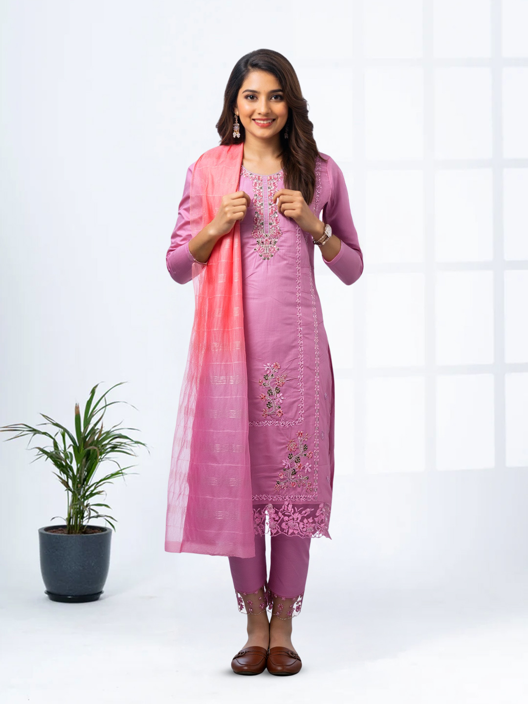 Floral Thread Embroidery Embellished  Salwar Suit Set