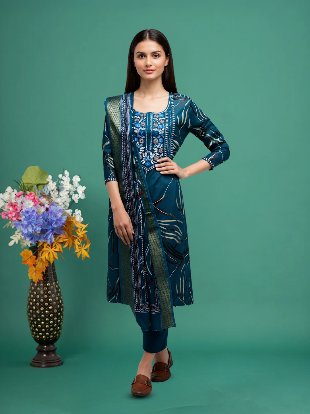 Floral Embroidery Traditional Salwar Suit Set