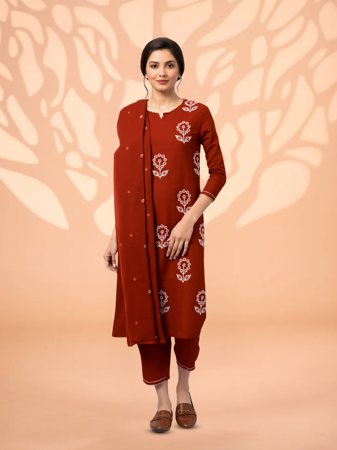 Elegant Floral Embroidered Salwar Suit Set