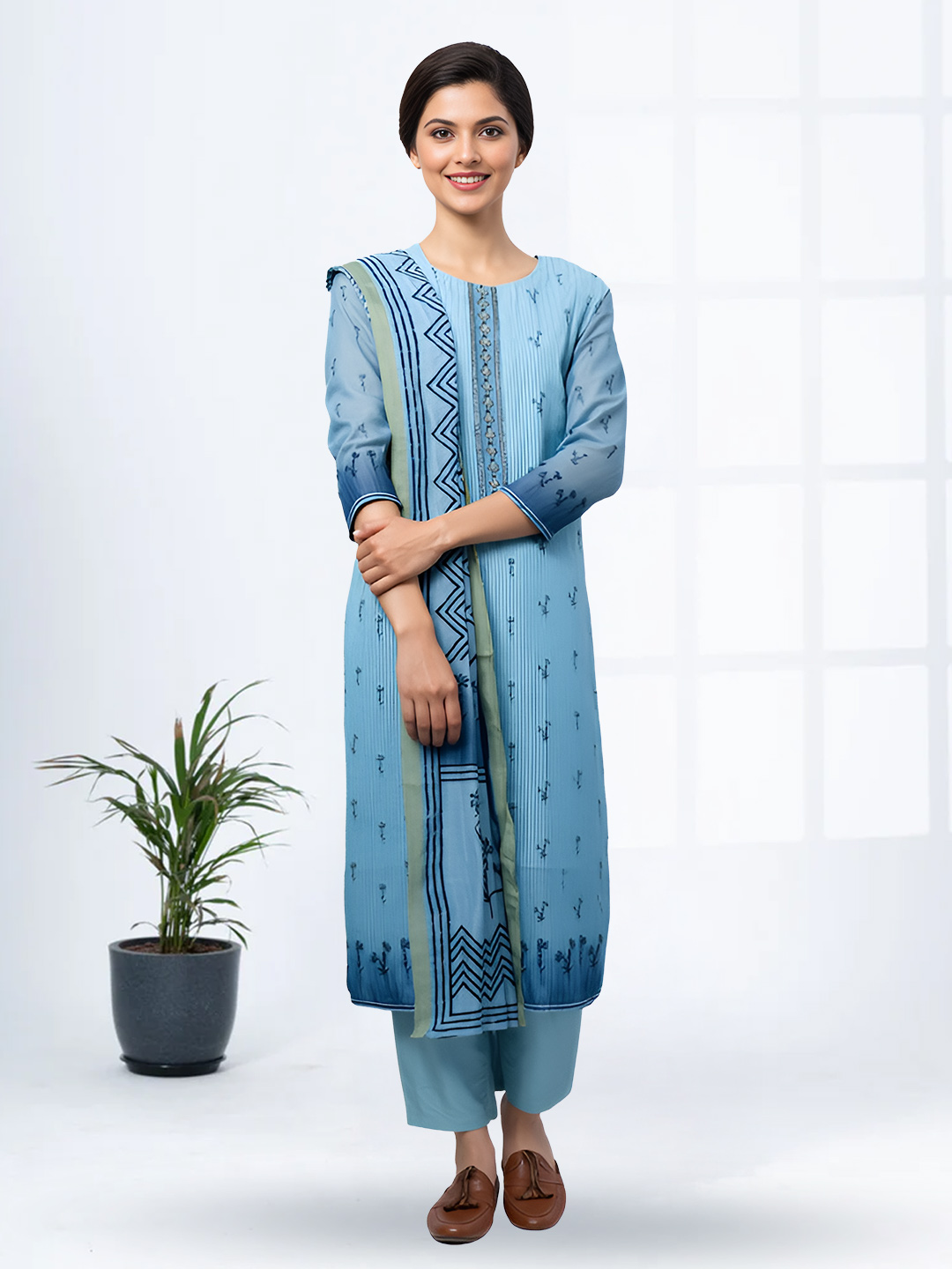 Floral Embroidered Sequinned Straight-Cut Kurta with Pant & Dupatta Set