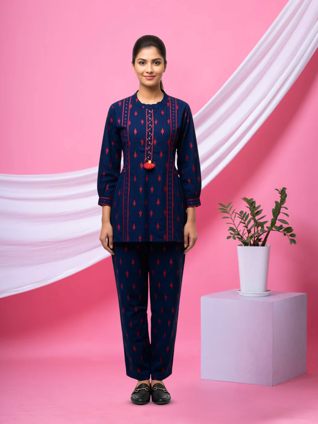 Printed Motifs Straight-Cut Kurta with Pant Co-Ord Set