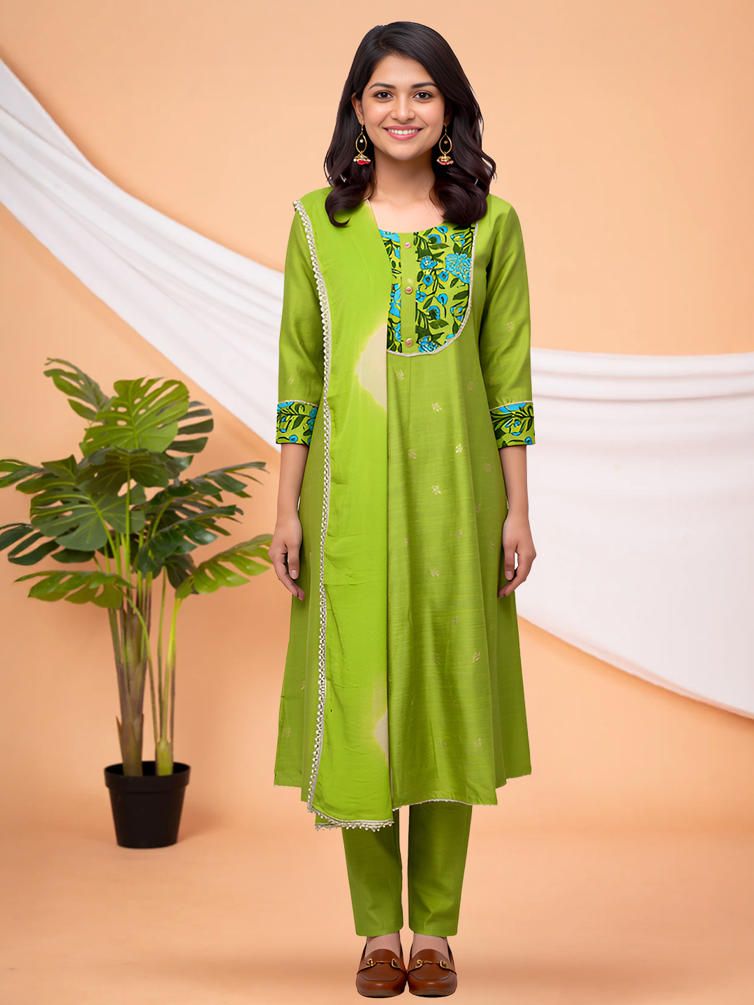 Printed Yoke Classic Round Neckline Salwar Suit Set