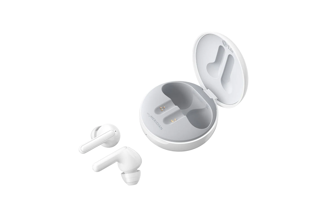 lg earbuds white